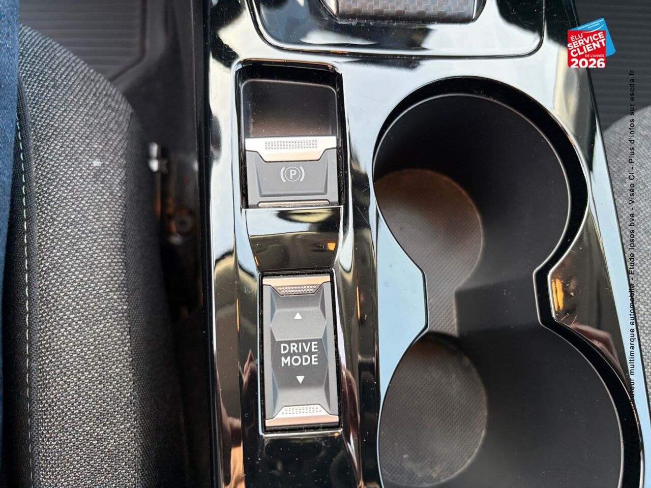 chez Peugeot Sedan