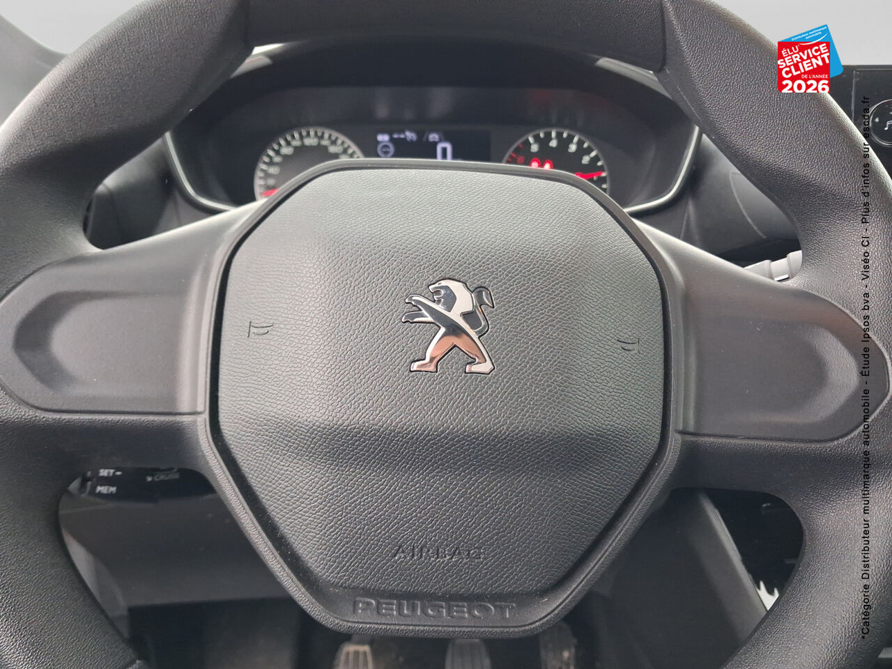 chez Peugeot Reims