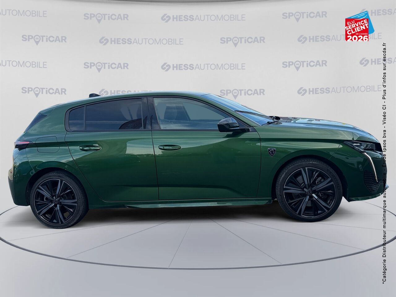 chez Peugeot Sedan