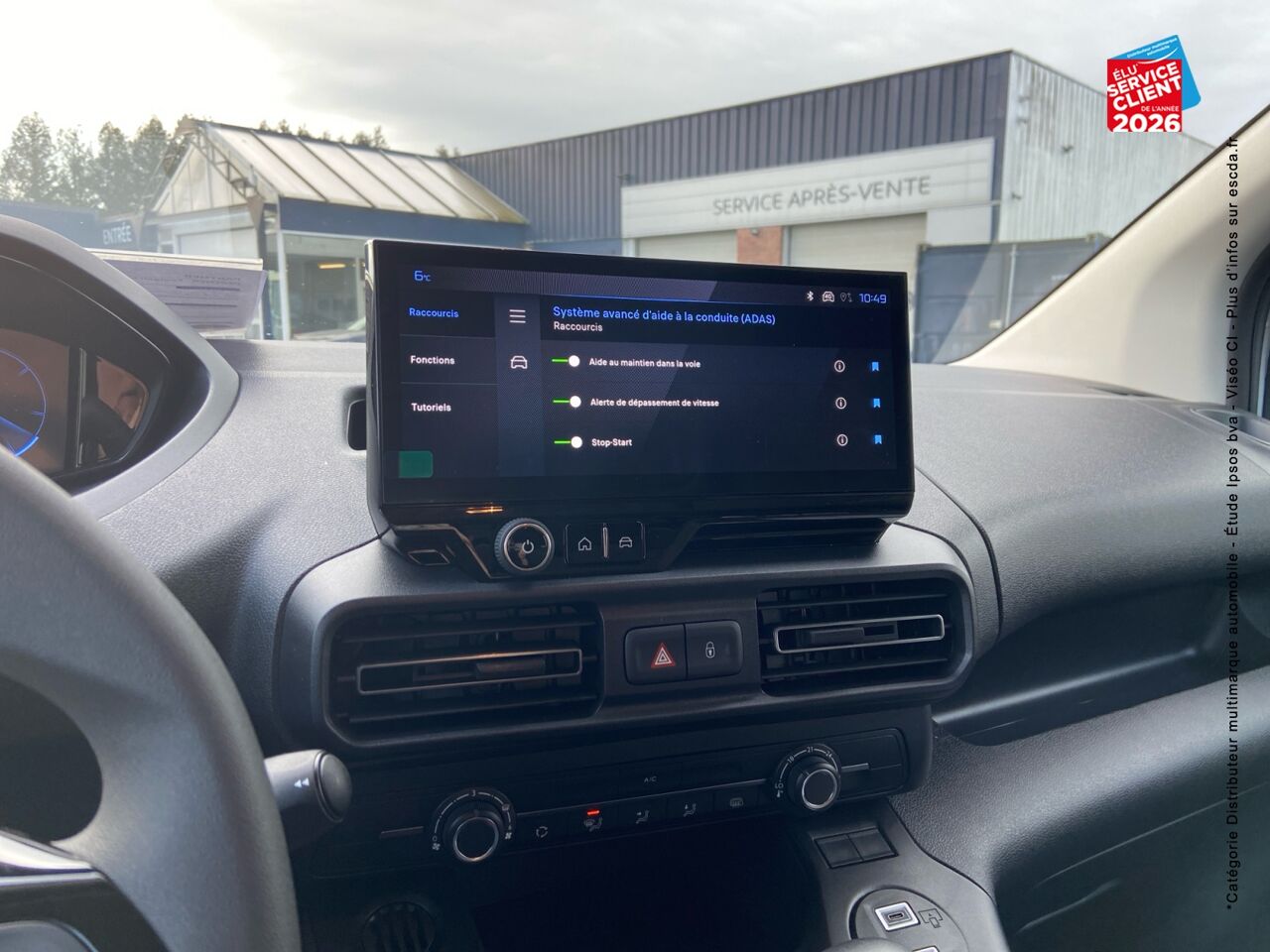 chez Peugeot Hirson