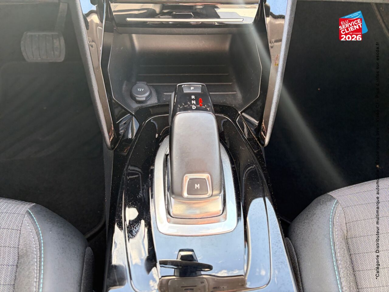 chez Peugeot Sedan