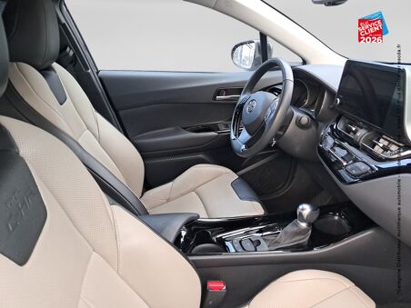 TOYOTA C-HR 2.0 HYBRIDE...