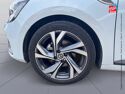 Véhicule d'occasion RENAULT CLIO 1.6 E-TECH HYBRIDE 145CH RS LINE