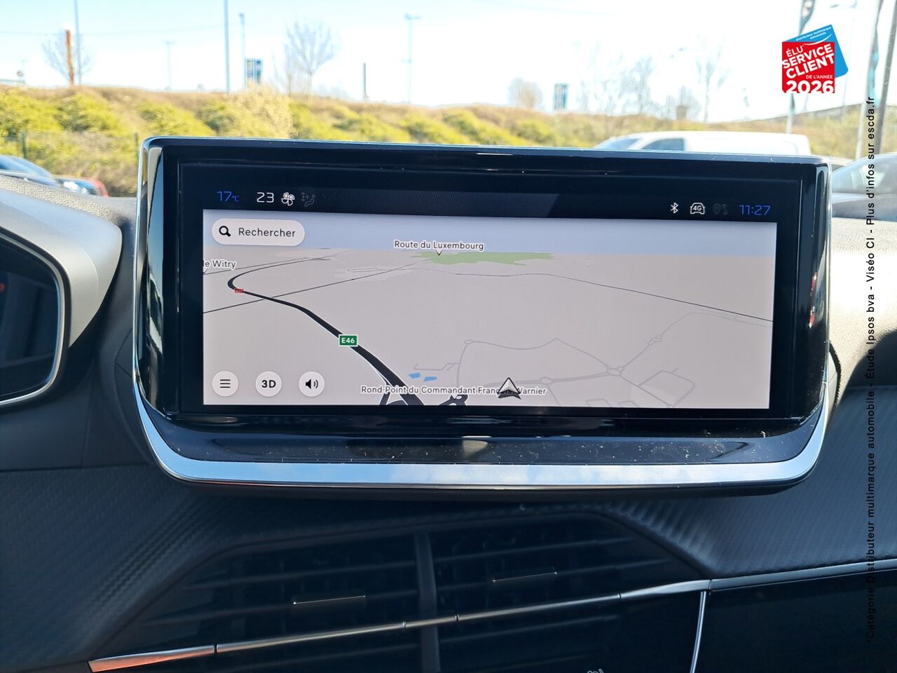 chez Peugeot Reims