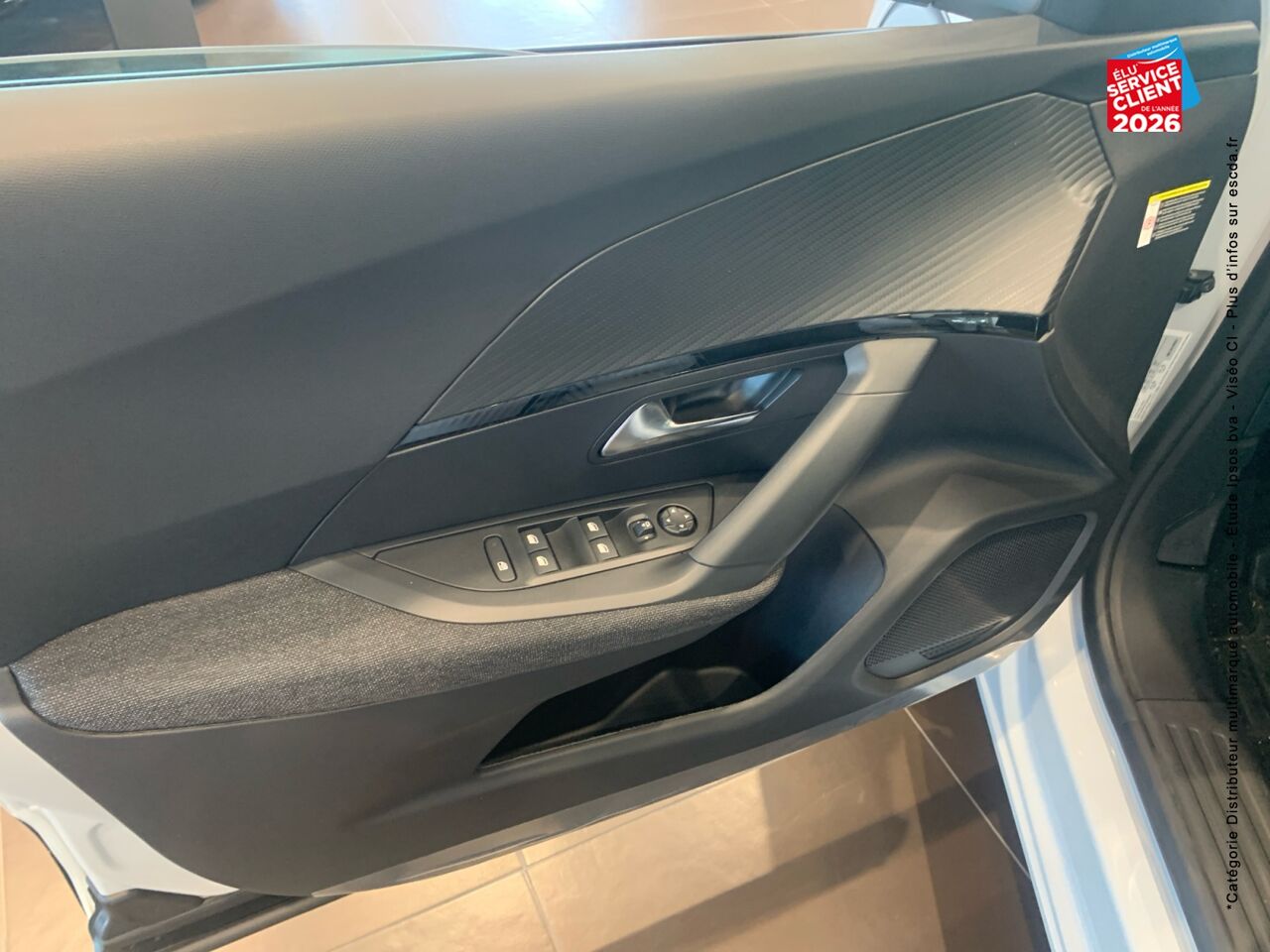 chez Peugeot Reims
