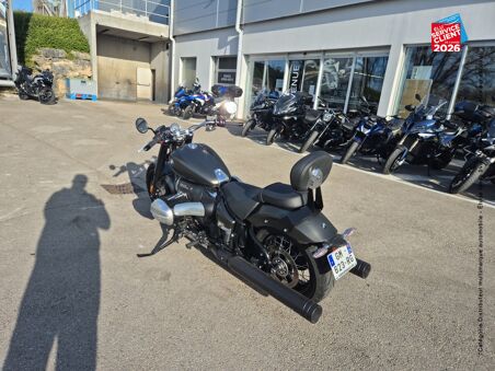 BMW R 18 1800 JEKILL AND HYDE