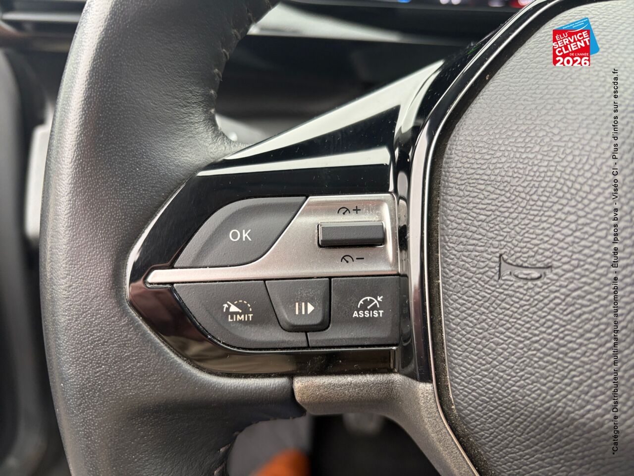 chez Peugeot Sedan