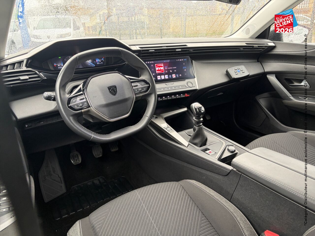 chez Peugeot Sedan