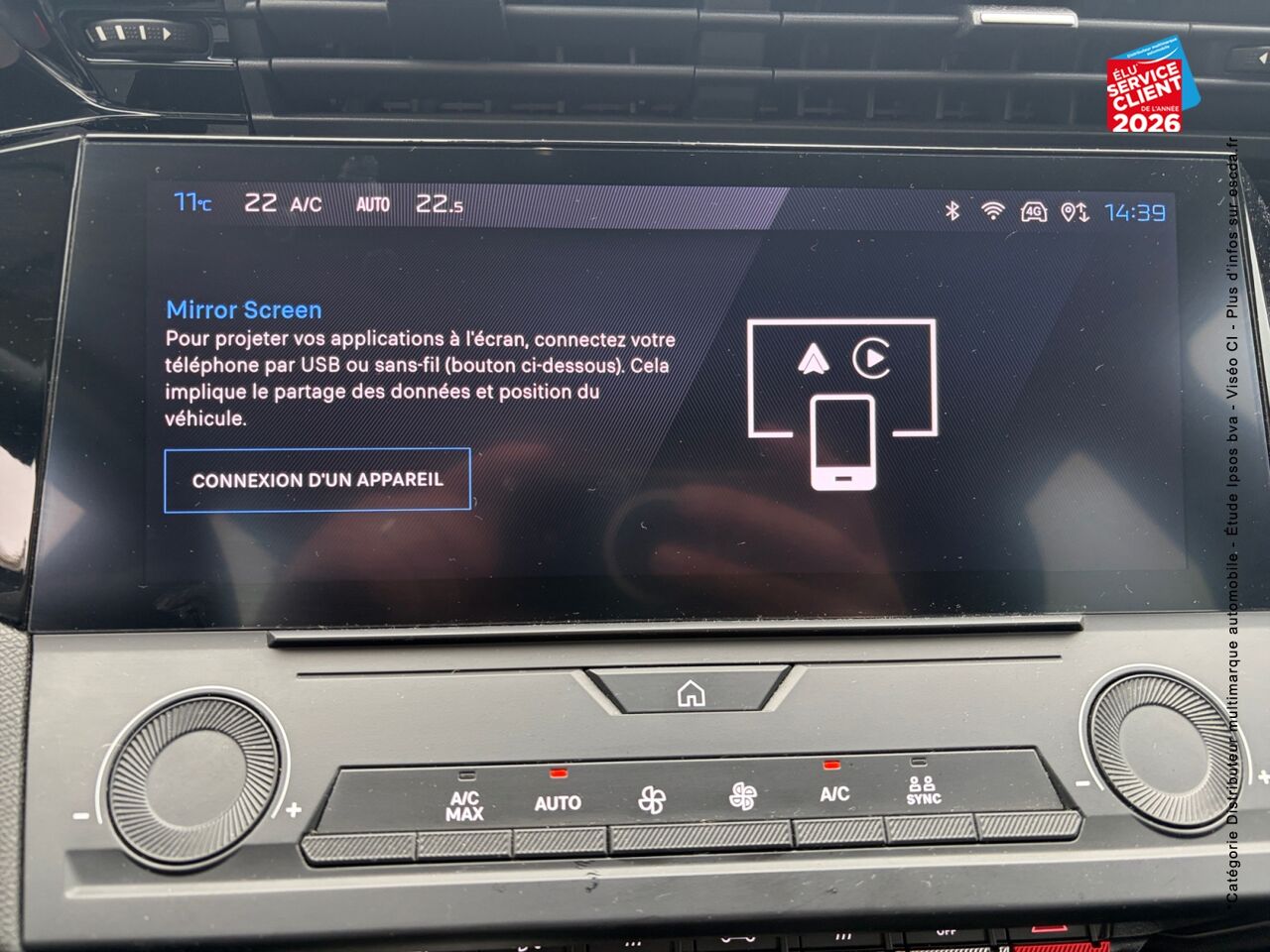 chez Peugeot Sedan