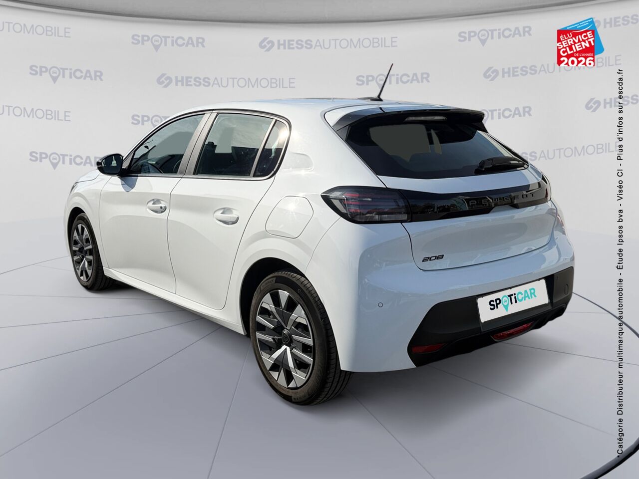 chez Peugeot Sedan
