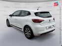 Véhicule d'occasion RENAULT CLIO 1.6 E-TECH HYBRIDE 145CH EQUILIBRE RADAR AR GPS