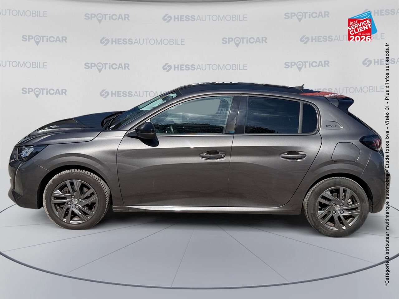chez Peugeot Sedan
