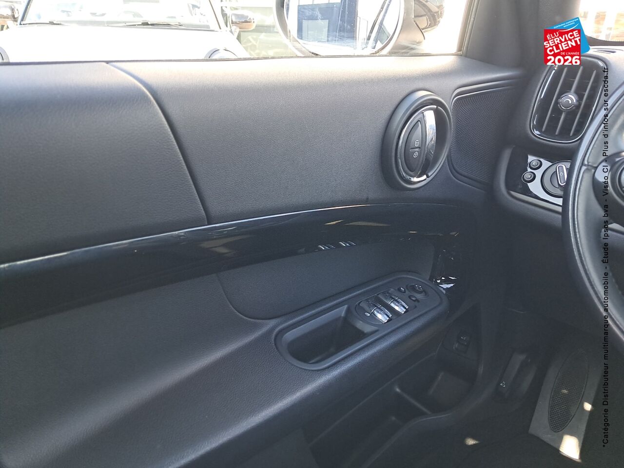chez MINI Besançon