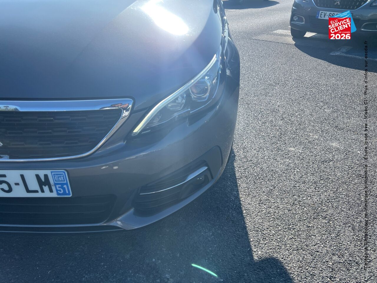 chez Peugeot Reims