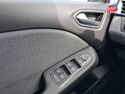 Véhicule d'occasion RENAULT CLIO 1.6 E-TECH 145CH FULL HYBRID TECHNO - 24