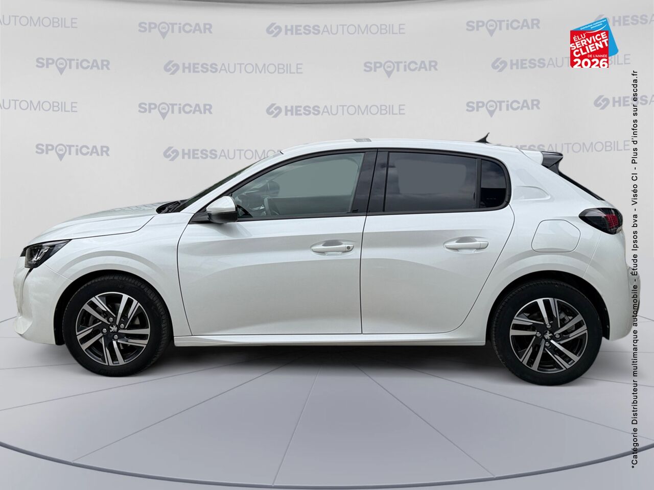 chez Peugeot Sedan