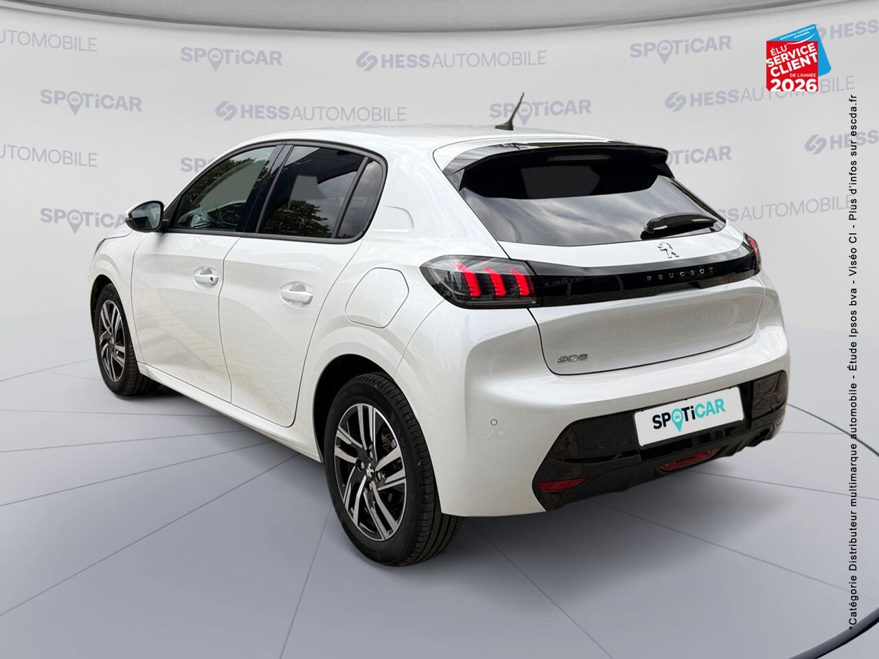 chez Peugeot Sedan