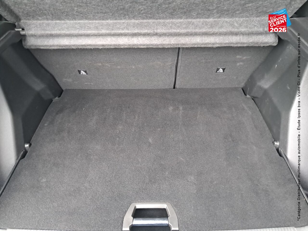 chez Peugeot Charleville