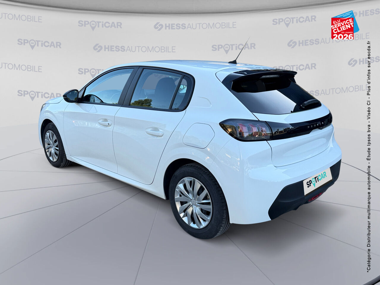 chez Peugeot Sedan