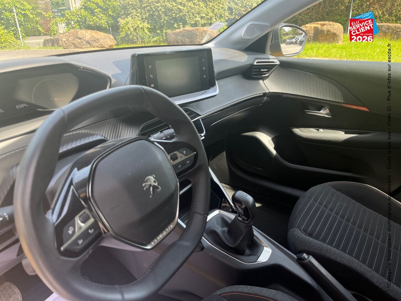 chez Peugeot Charleville