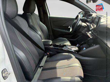 PEUGEOT 208 E-136CH GT