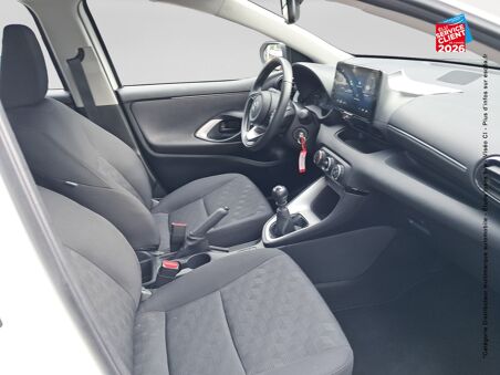 TOYOTA YARIS 120 VVT-I...