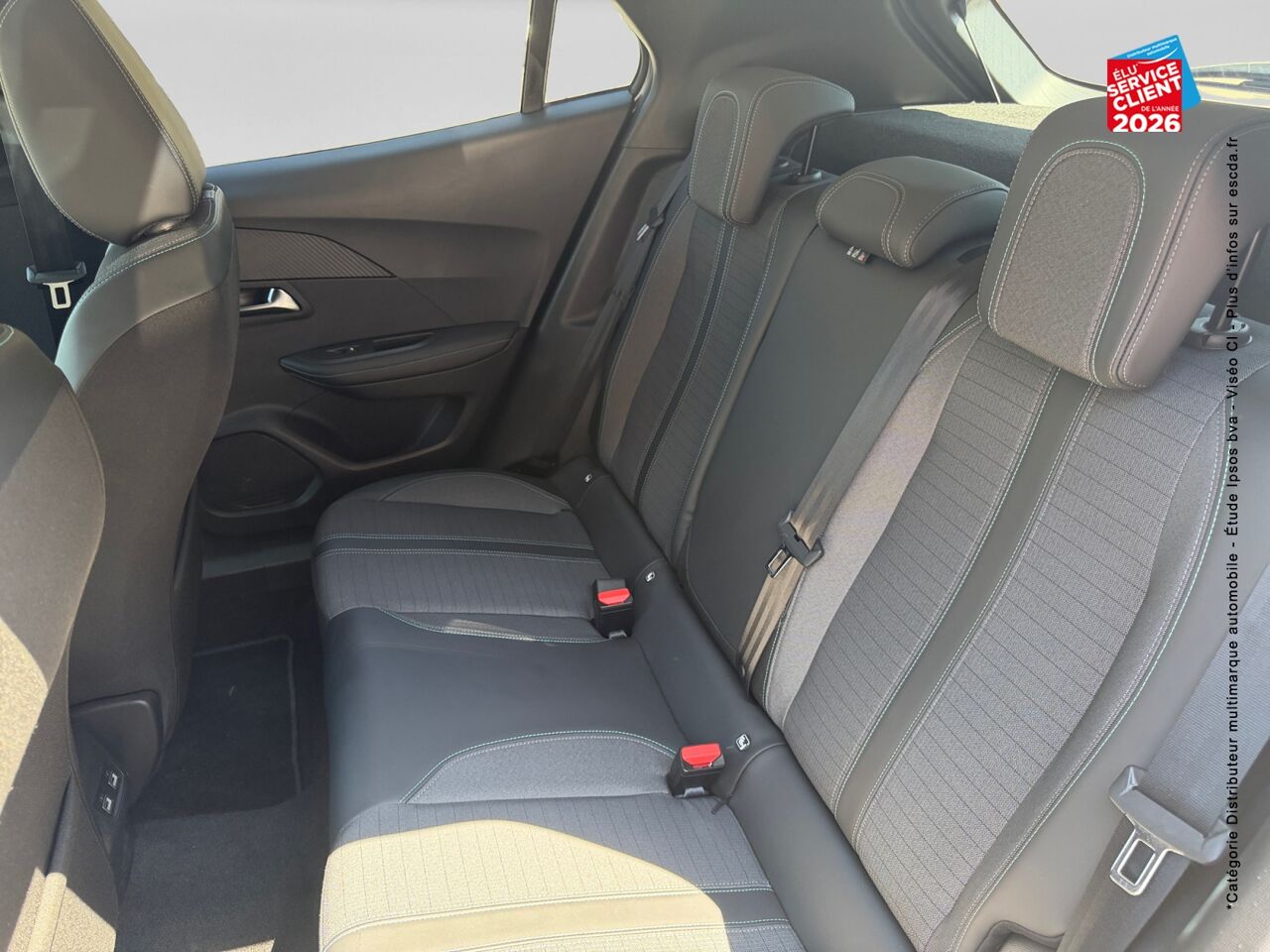 chez Peugeot Sedan
