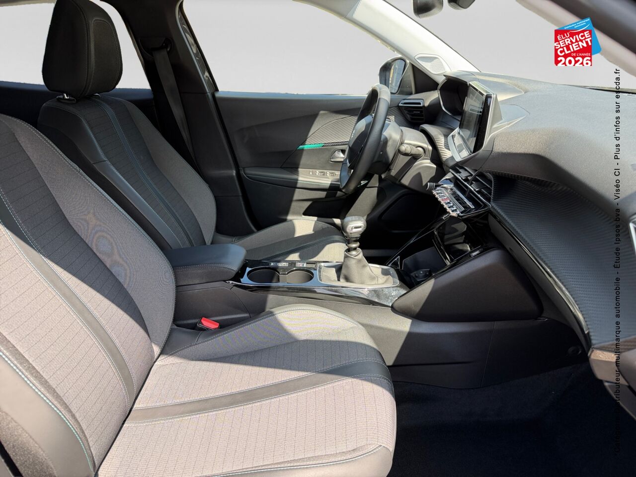 chez Peugeot Sedan