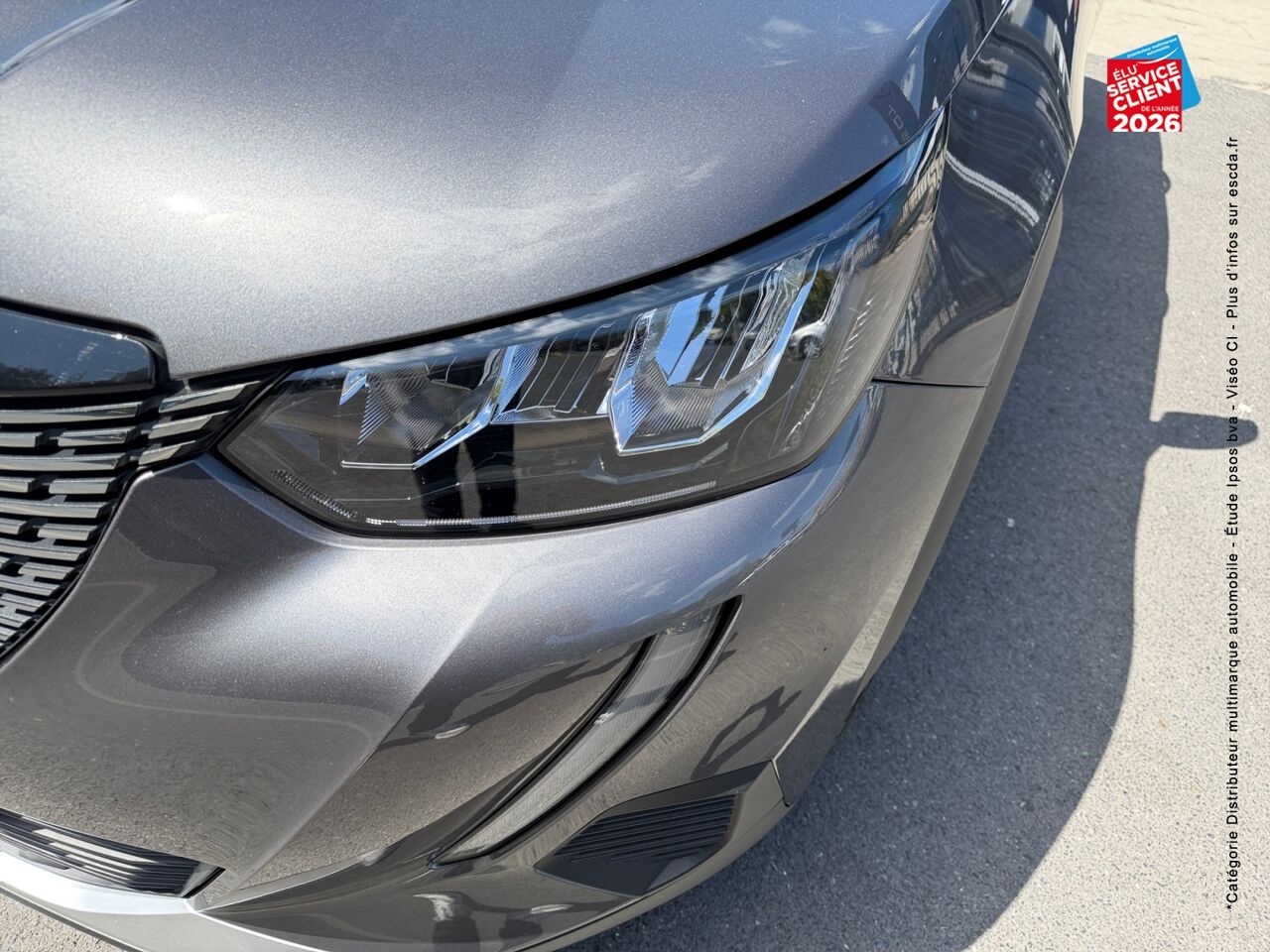 chez Peugeot Sedan