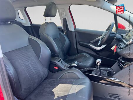PEUGEOT 2008 1.2 PURETECH...