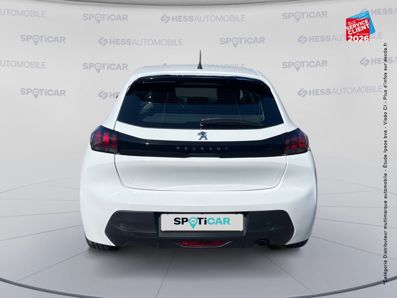 chez Peugeot Sedan
