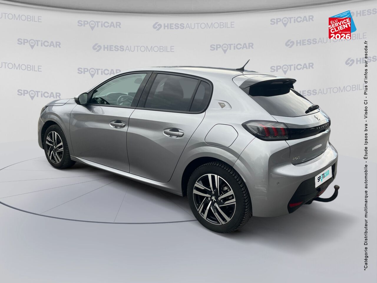 chez Peugeot Sedan