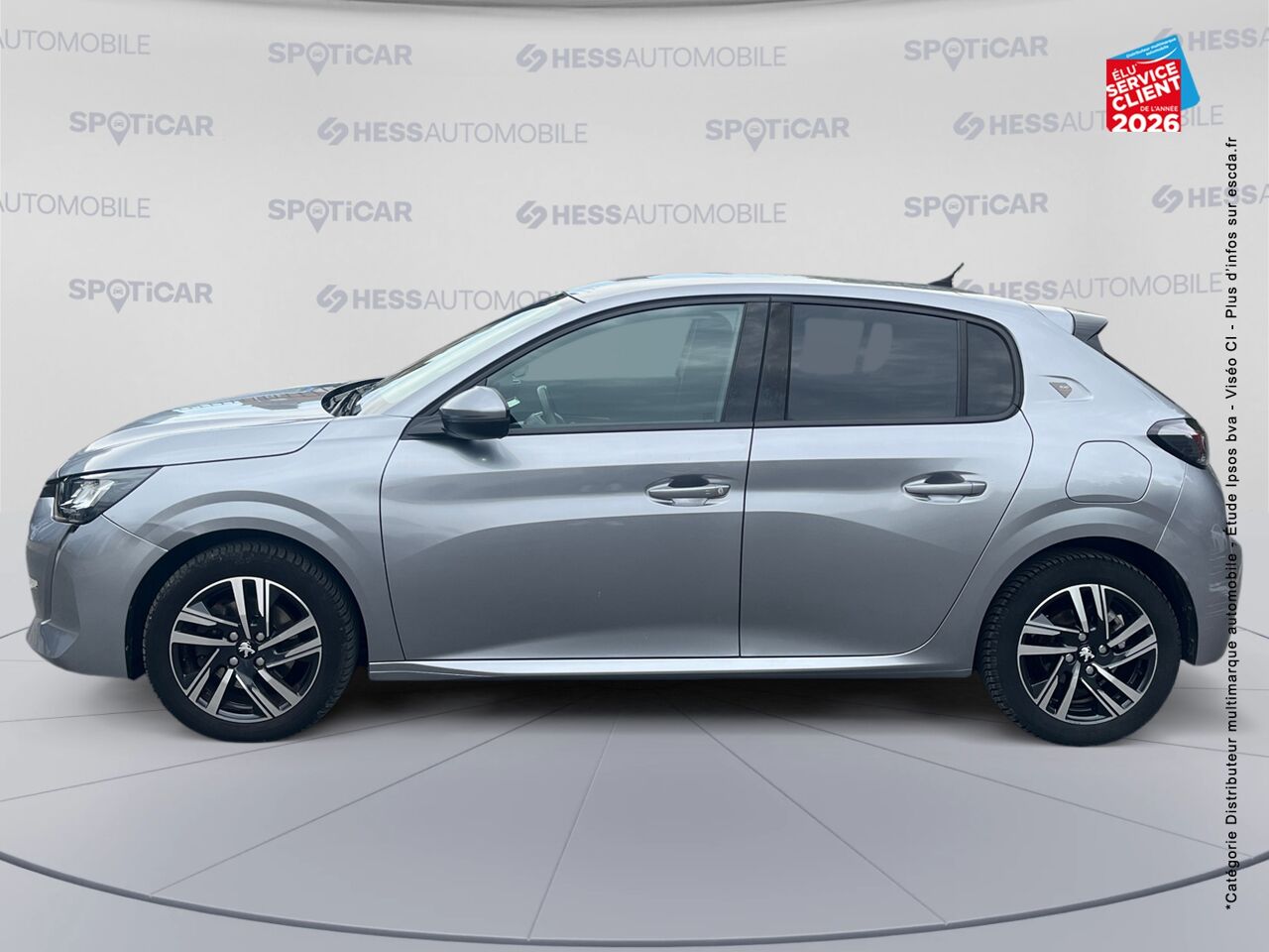 chez Peugeot Sedan