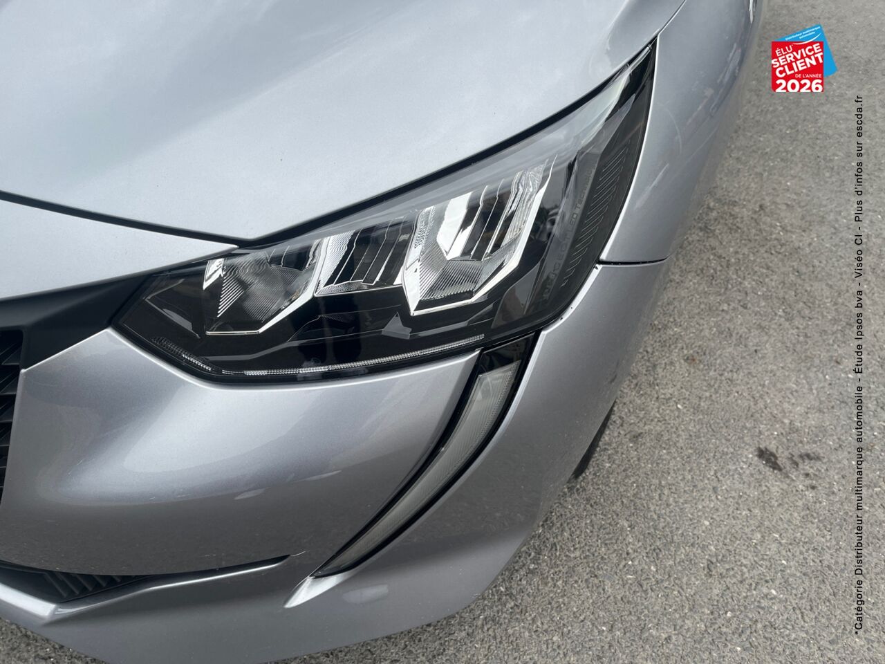 chez Peugeot Sedan