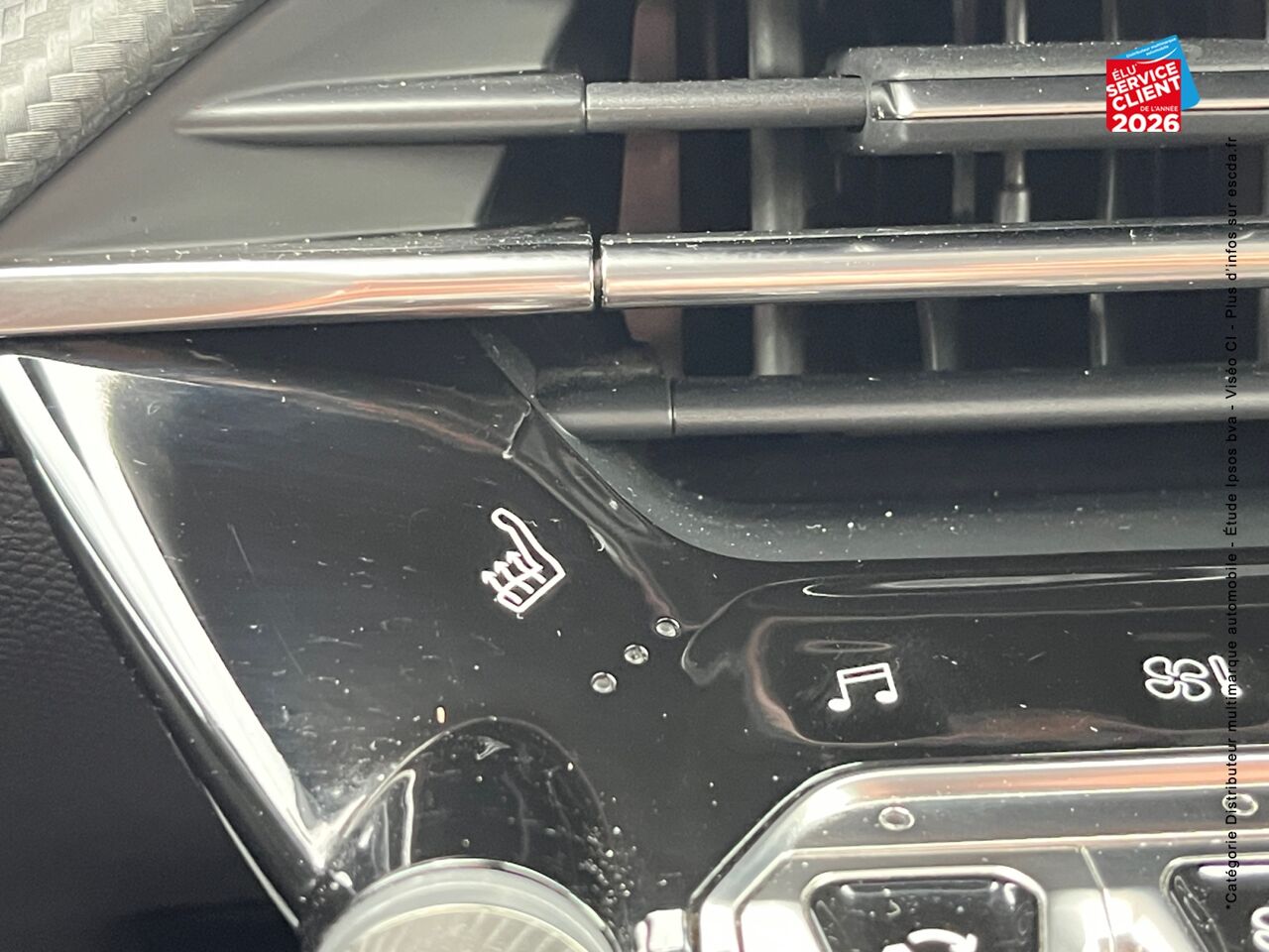 chez Peugeot Sedan