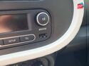 Véhicule d'occasion RENAULT TWINGO 1.0 SCE 65CH LIFE - 21