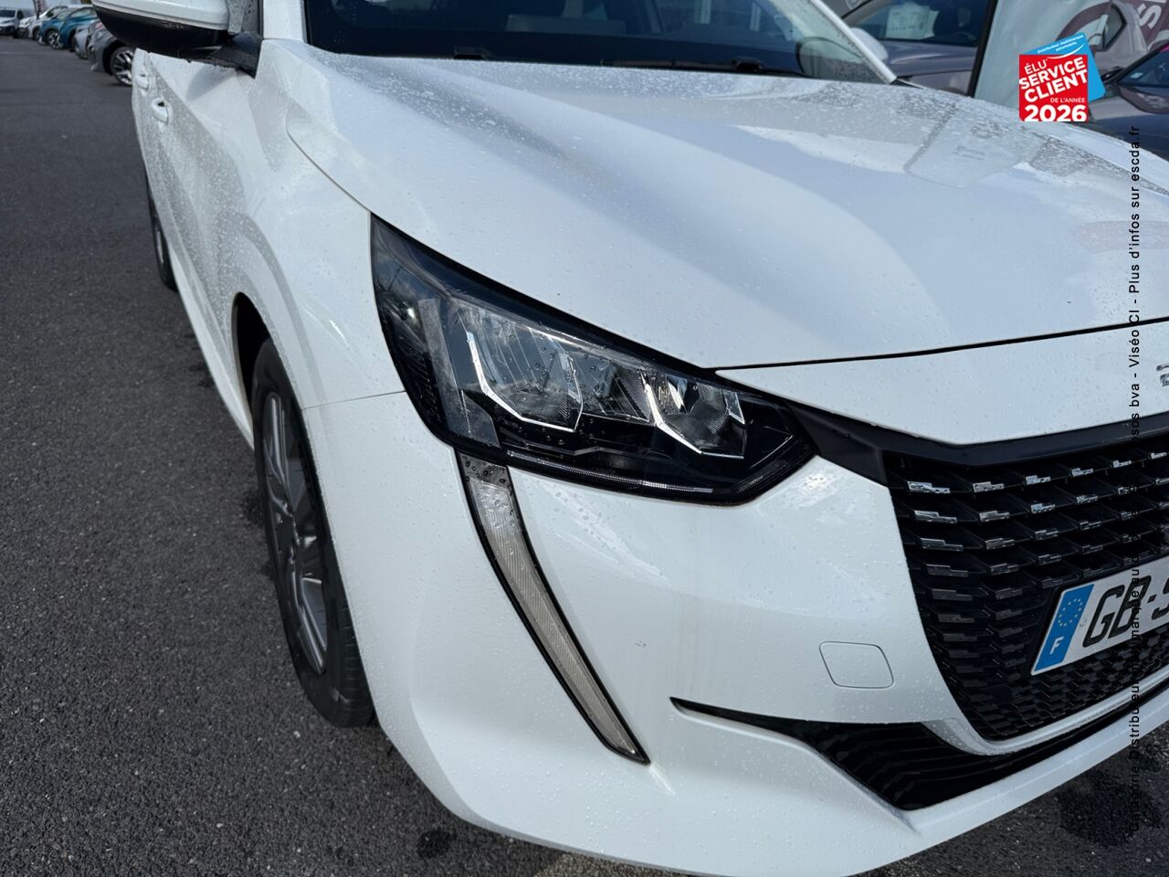 chez Peugeot Reims