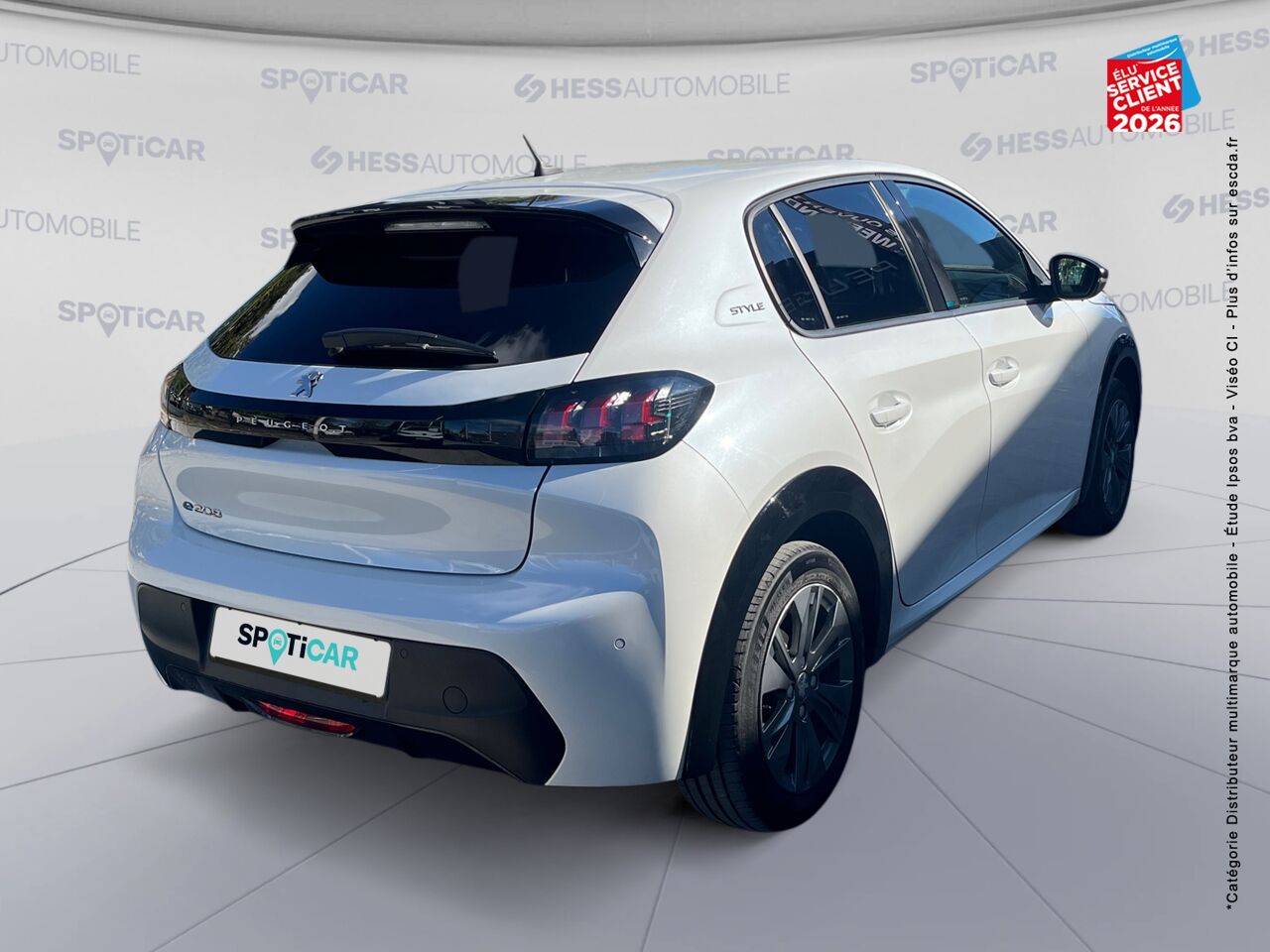 chez Peugeot Sedan