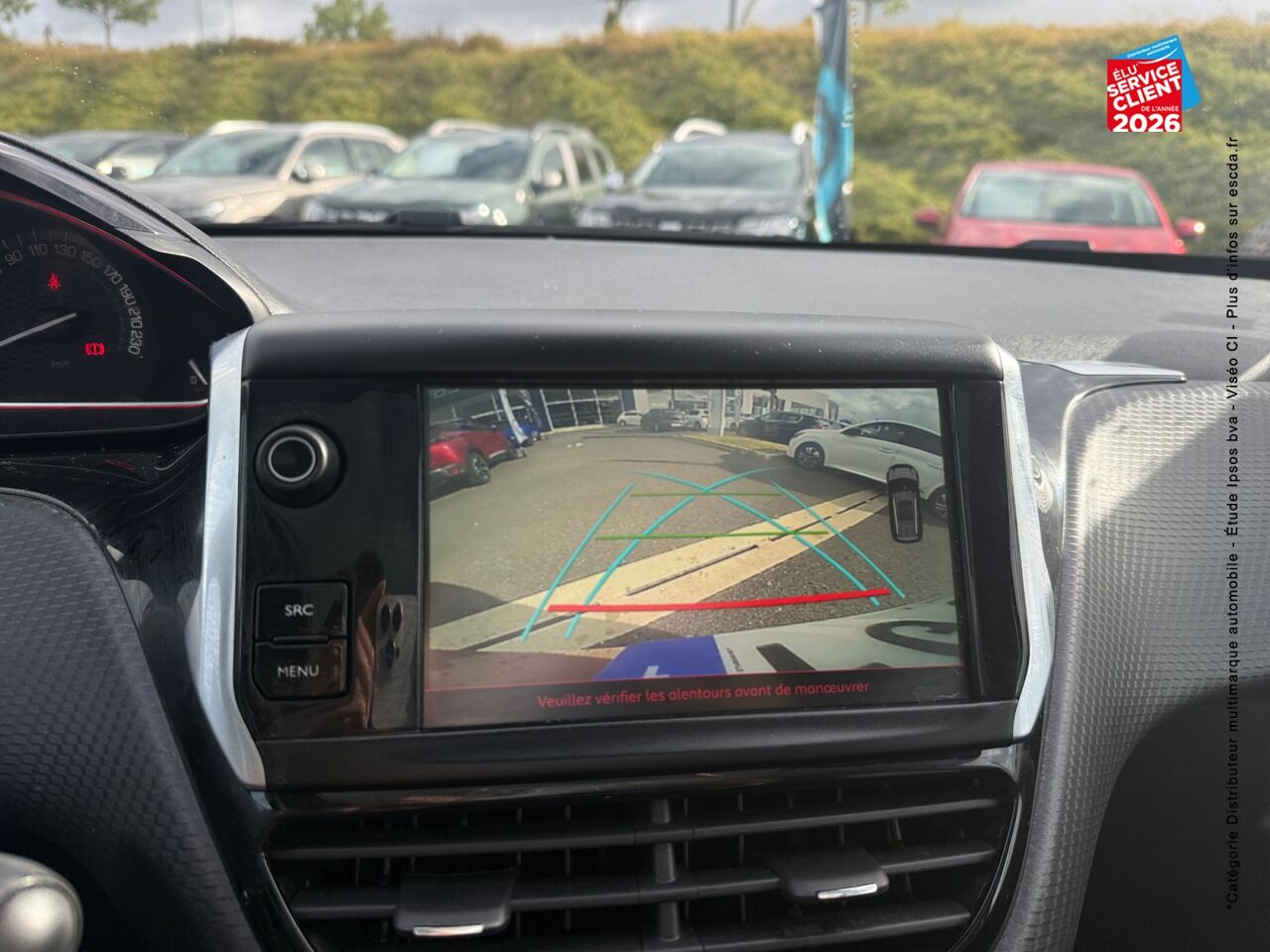 chez Peugeot Reims