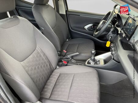 TOYOTA YARIS 120 VVT-I...