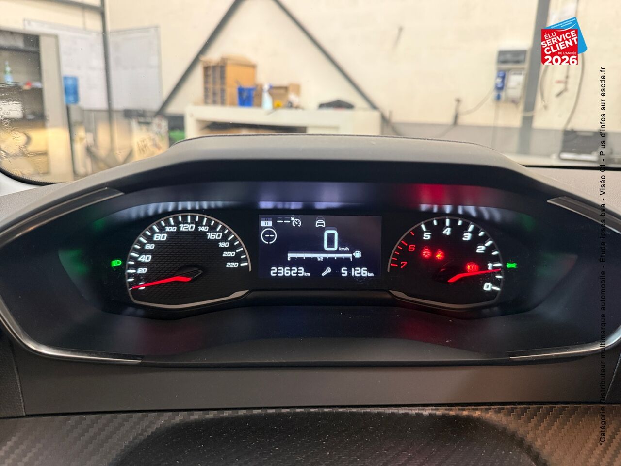 chez Peugeot Reims