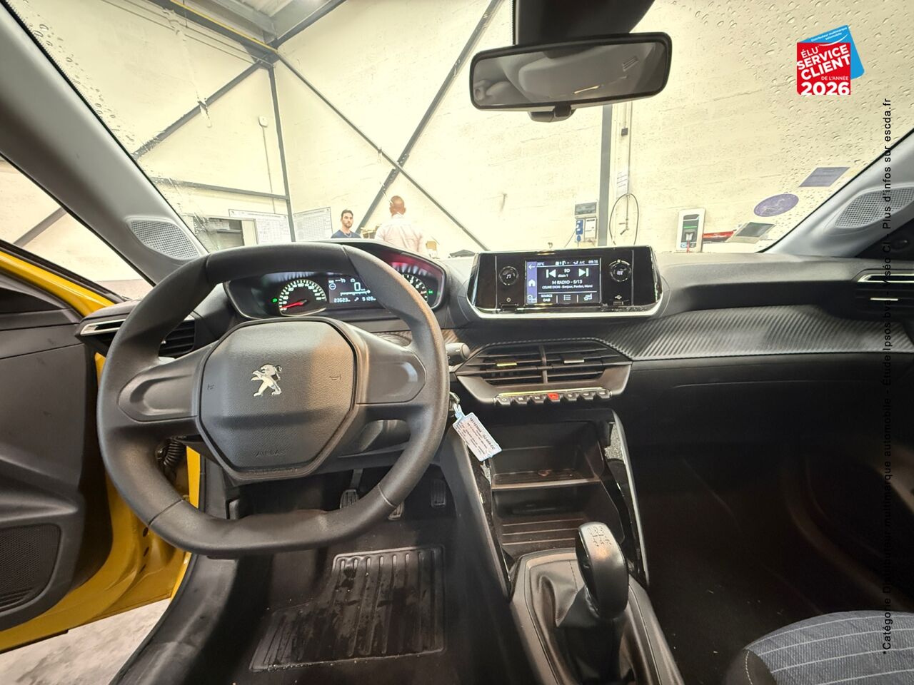 chez Peugeot Reims