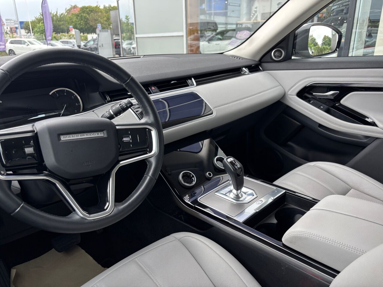 chez Land Rover Metz
