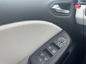 Véhicule d'occasion RENAULT CLIO 1.6 E-TECH HYBRIDE 145CH TECHNO