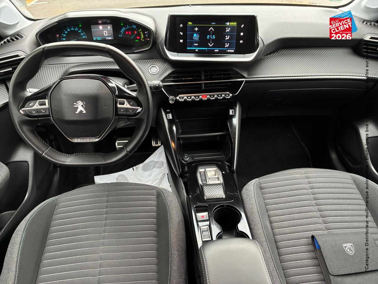 chez Peugeot Sedan