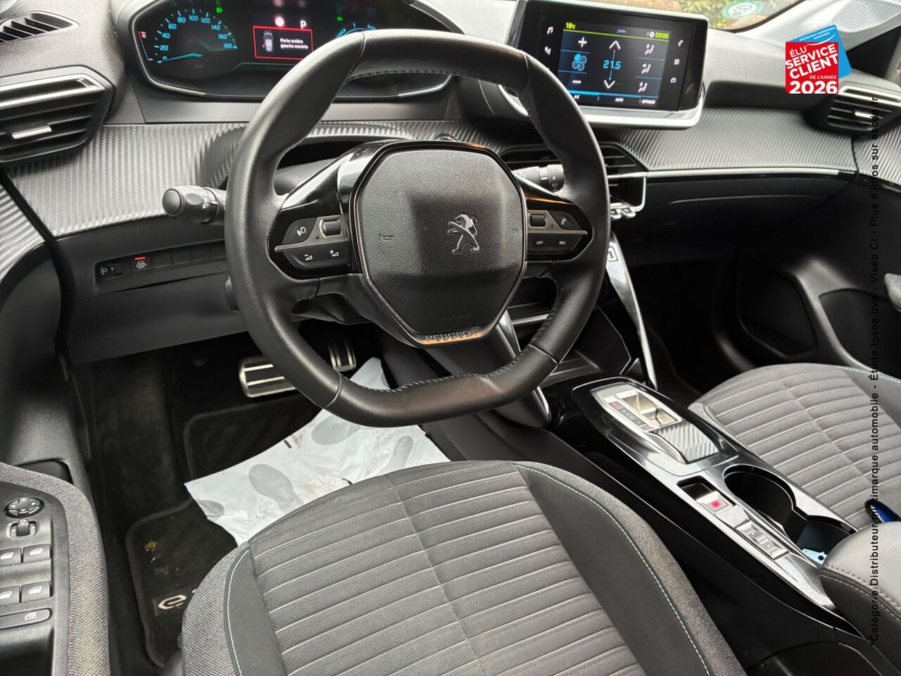chez Peugeot Sedan