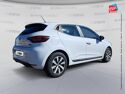 Véhicule d'occasion RENAULT CLIO 1.6 E-TECH HYBRIDE 145CH EQUILIBRE