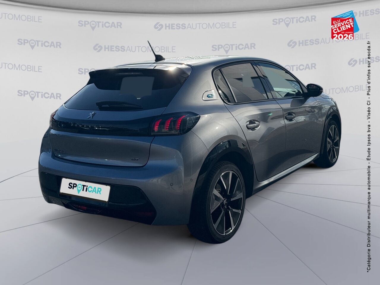 chez Peugeot Sedan