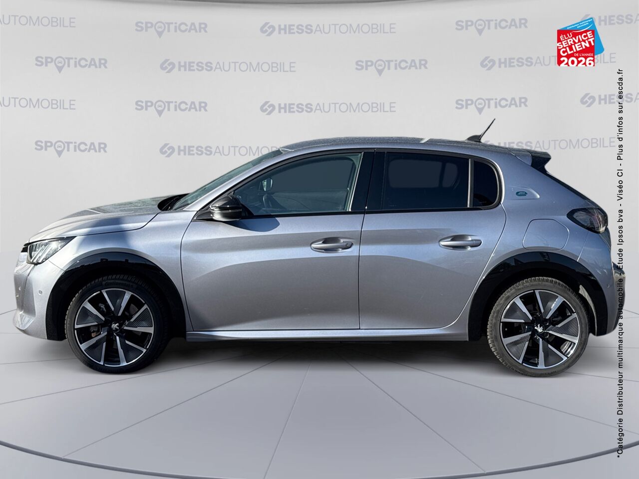 chez Peugeot Sedan