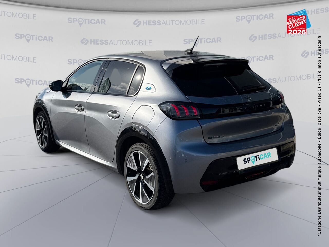 chez Peugeot Sedan